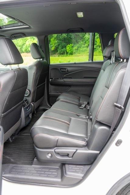 used 2022 Honda Pilot car, priced at $34,499
