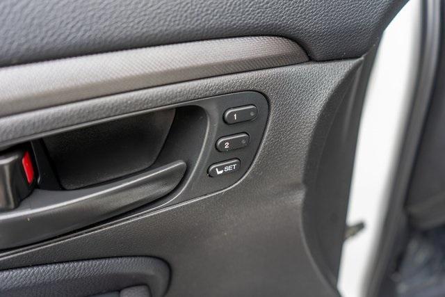 used 2022 Honda Pilot car, priced at $34,499
