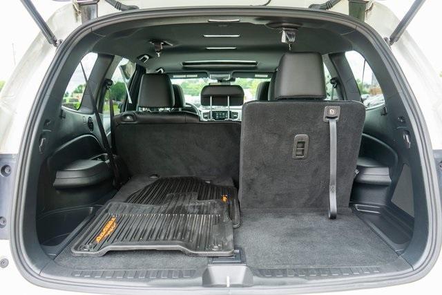 used 2022 Honda Pilot car, priced at $34,499