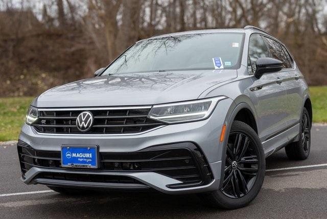 used 2022 Volkswagen Tiguan car, priced at $25,999