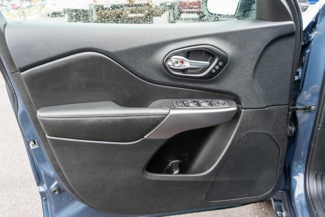 used 2022 Jeep Cherokee car, priced at $26,999