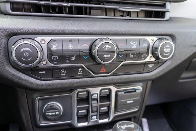 new 2025 Jeep Wrangler car, priced at $52,506