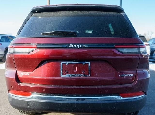 new 2025 Jeep Grand Cherokee car, priced at $44,499