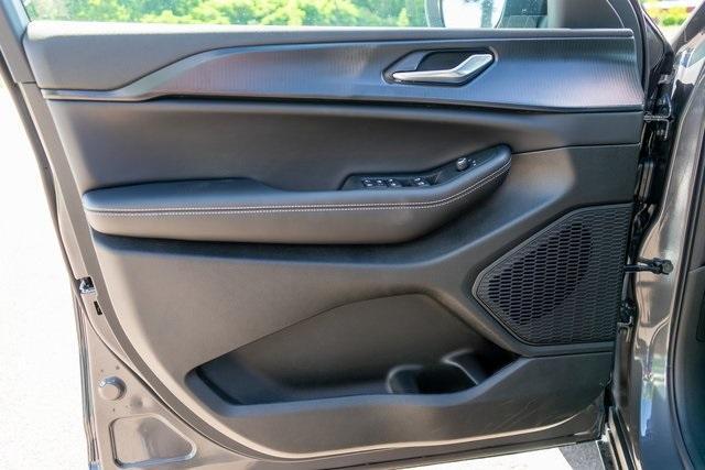 new 2025 Jeep Grand Cherokee L car, priced at $42,503