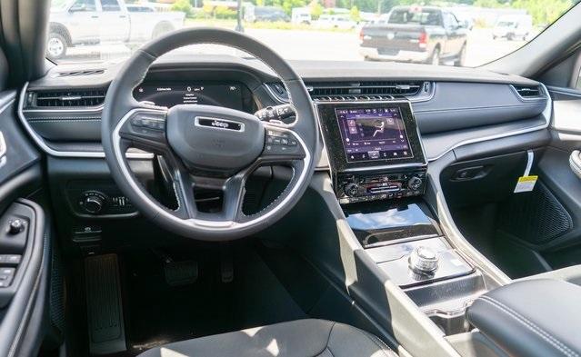 new 2025 Jeep Grand Cherokee L car, priced at $42,503