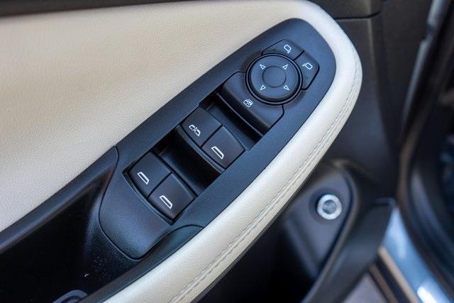used 2023 Buick Encore GX car, priced at $23,999