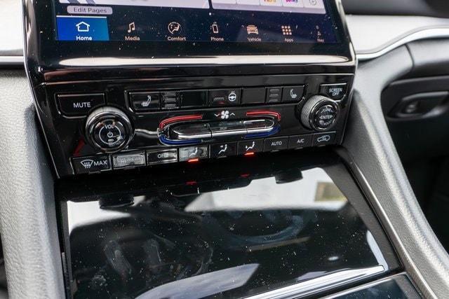 new 2025 Jeep Grand Cherokee L car, priced at $44,177