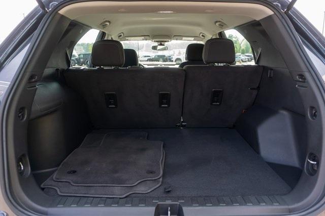 used 2022 Chevrolet Equinox car, priced at $20,000