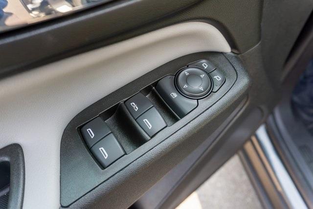 used 2022 Chevrolet Equinox car, priced at $20,000
