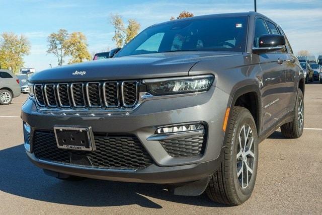 new 2025 Jeep Grand Cherokee car, priced at $46,809