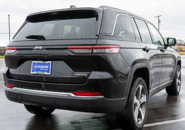 used 2023 Jeep Grand Cherokee car, priced at $35,000