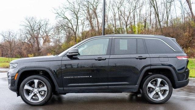 used 2023 Jeep Grand Cherokee car, priced at $35,000