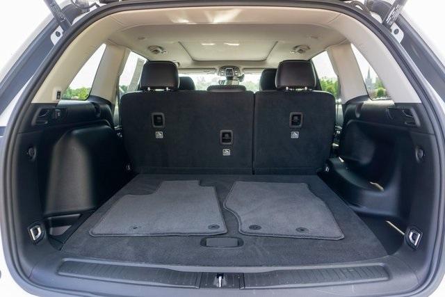 used 2024 Jeep Grand Cherokee car, priced at $41,000