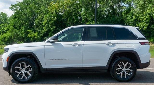 used 2024 Jeep Grand Cherokee car, priced at $41,000
