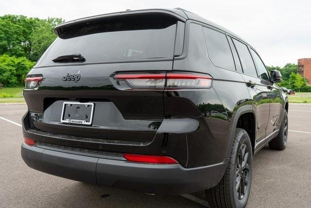 new 2025 Jeep Grand Cherokee L car, priced at $43,577