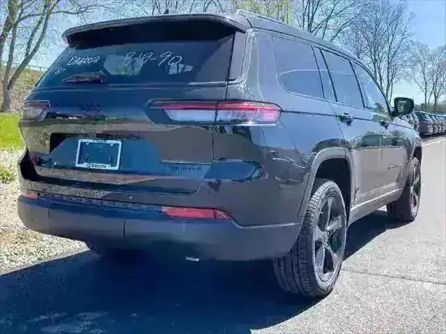 new 2024 Jeep Grand Cherokee L car, priced at $48,499