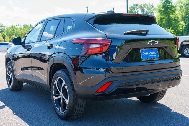 used 2025 Chevrolet Trax car, priced at $22,999