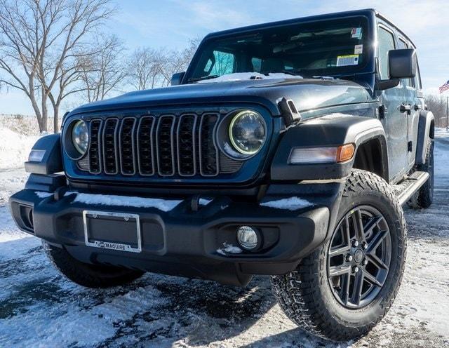 new 2025 Jeep Wrangler car, priced at $46,999