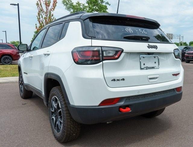 new 2024 Jeep Compass car, priced at $31,749