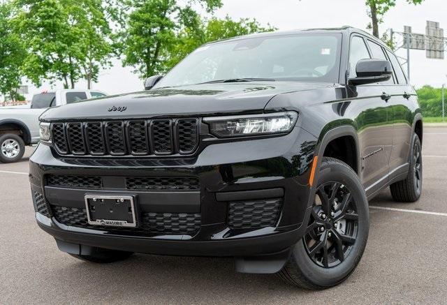 new 2025 Jeep Grand Cherokee L car, priced at $42,567
