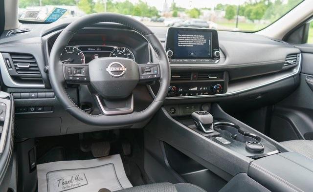 used 2025 Nissan Rogue car, priced at $28,999
