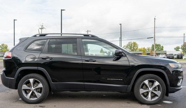 used 2022 Jeep Cherokee car, priced at $24,999