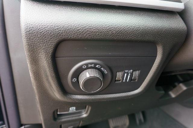 new 2025 Jeep Grand Cherokee car, priced at $46,230