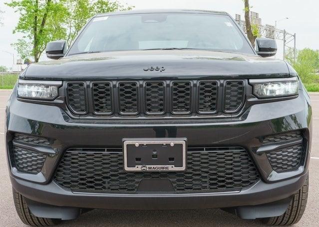new 2025 Jeep Grand Cherokee car, priced at $46,230
