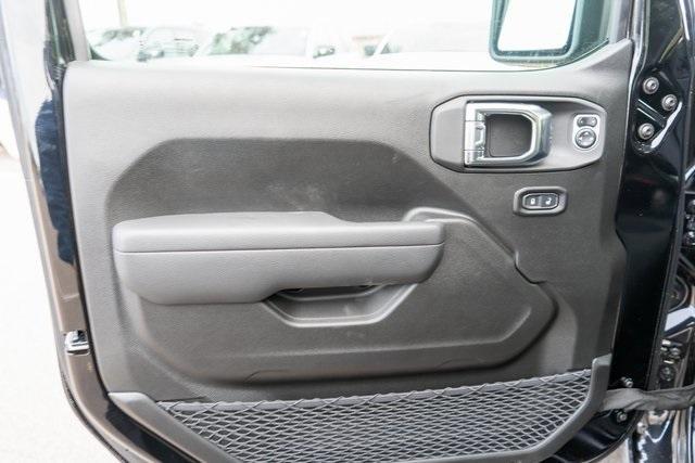 new 2026 Jeep Wrangler car, priced at $47,999