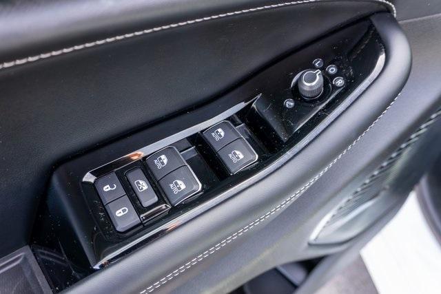 used 2022 Jeep Grand Cherokee car, priced at $43,999