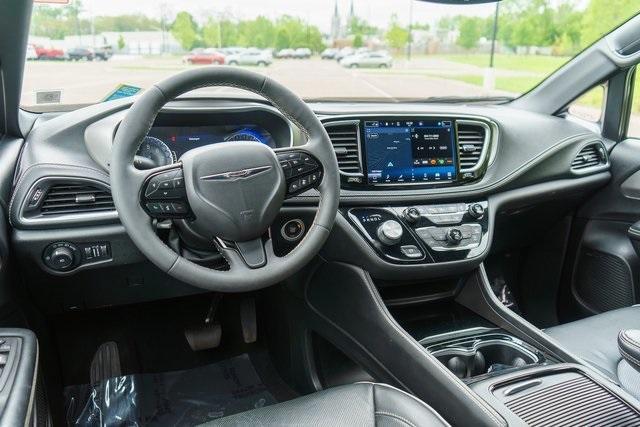 used 2022 Chrysler Pacifica car, priced at $34,999