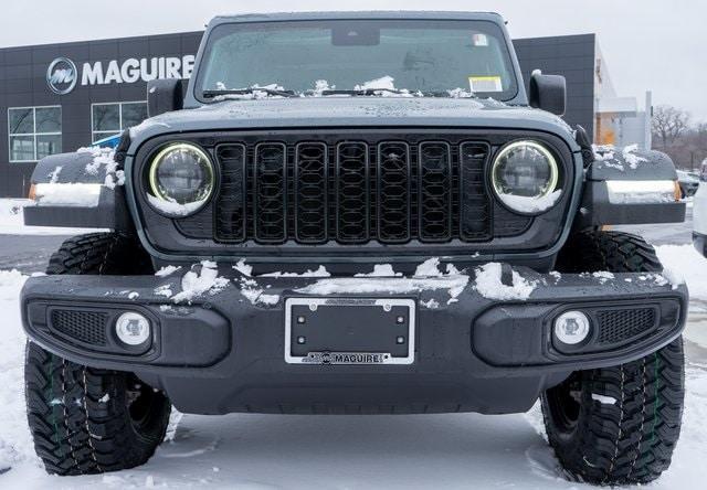 new 2025 Jeep Wrangler car, priced at $45,999