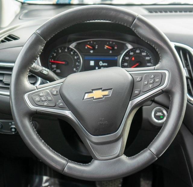 used 2022 Chevrolet Equinox car, priced at $22,999