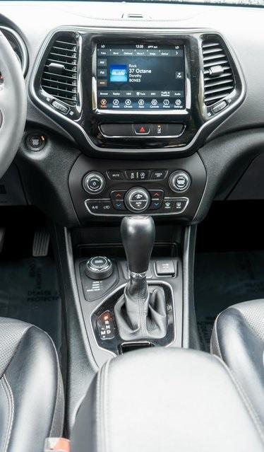 used 2022 Jeep Cherokee car, priced at $22,999