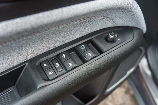 used 2022 Jeep Compass car, priced at $22,999