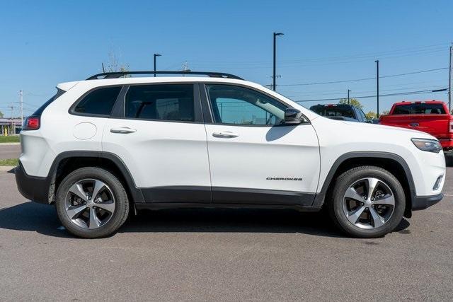 used 2022 Jeep Cherokee car, priced at $25,999