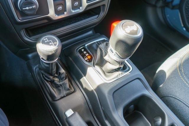 new 2025 Jeep Wrangler car, priced at $42,915