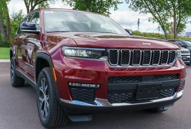 new 2025 Jeep Grand Cherokee L car, priced at $43,999