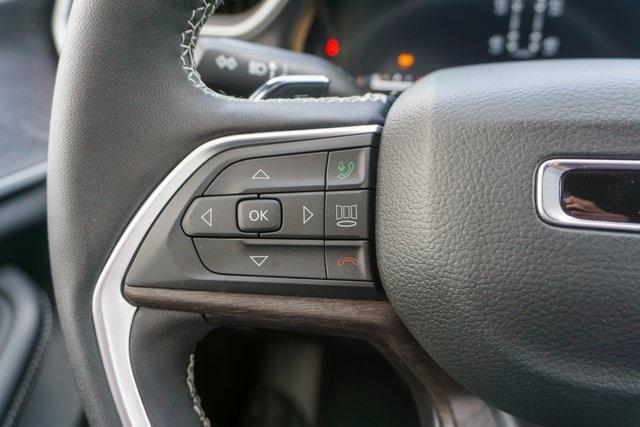 new 2025 Jeep Grand Cherokee L car, priced at $43,999