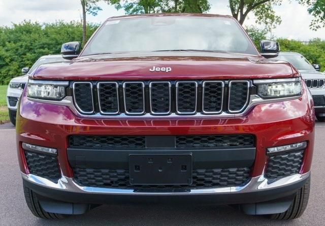 new 2025 Jeep Grand Cherokee L car, priced at $43,999