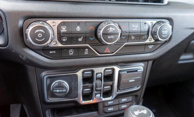 new 2025 Jeep Wrangler car, priced at $48,141