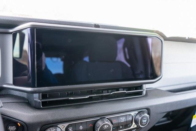 new 2025 Jeep Wrangler car, priced at $48,141