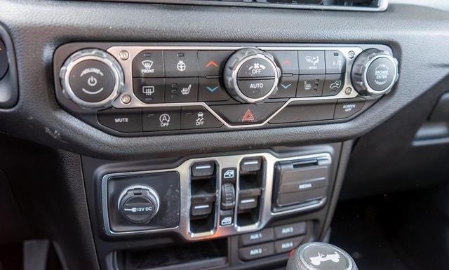 new 2025 Jeep Wrangler car, priced at $48,141