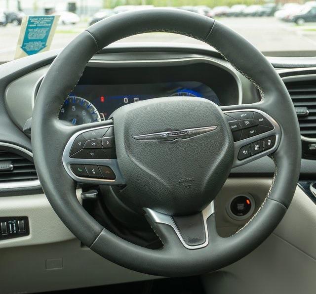 used 2023 Chrysler Pacifica car, priced at $23,999