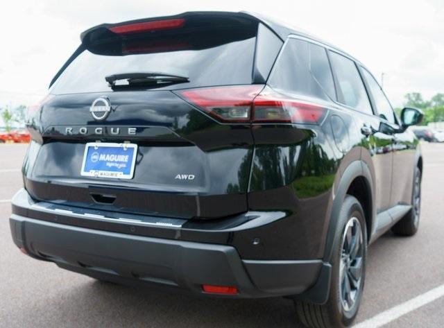 used 2025 Nissan Rogue car, priced at $28,999
