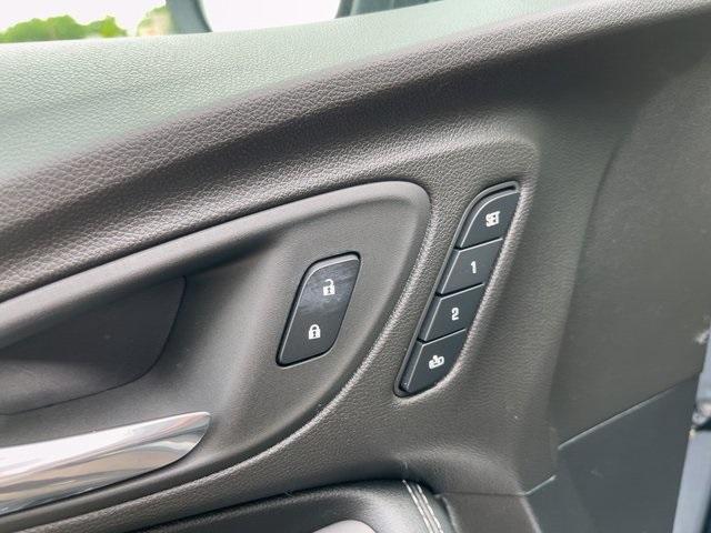 used 2022 Buick Encore GX car, priced at $20,999