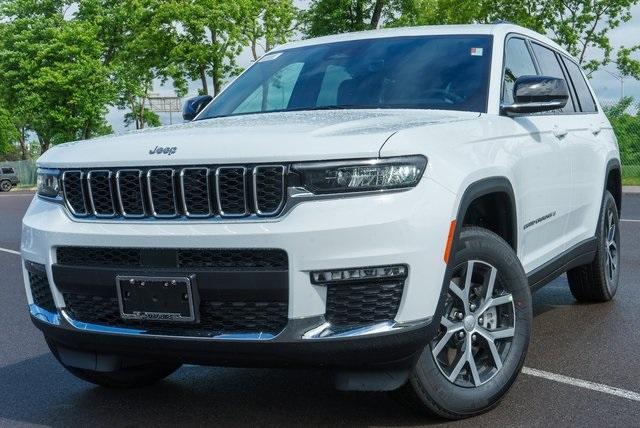 new 2025 Jeep Grand Cherokee L car, priced at $44,577