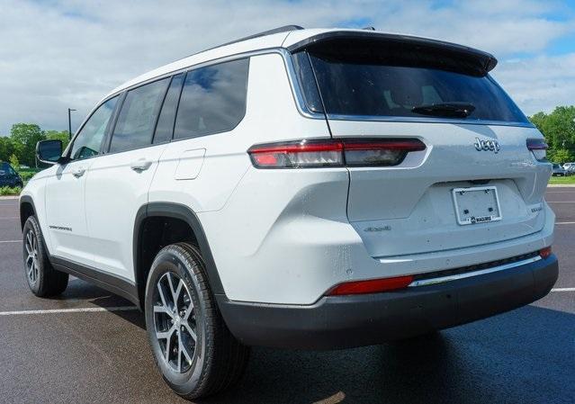 new 2025 Jeep Grand Cherokee L car, priced at $44,577