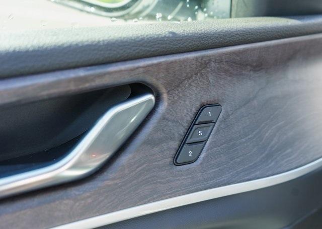 new 2025 Jeep Grand Cherokee L car, priced at $44,577
