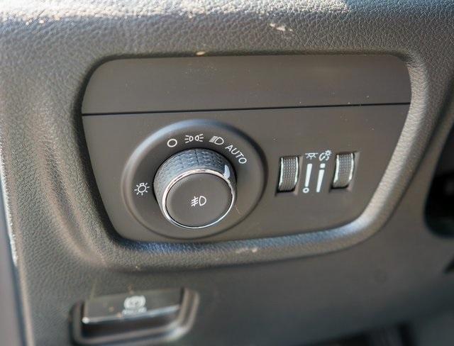 new 2025 Jeep Grand Cherokee L car, priced at $44,577